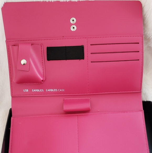 Steve Madden Card Case and Travel Pouch Gift Boxed Set NWT - Picture 3 of 14